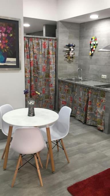 Apartamento A, A 3 Minutos De La Estacion Central De Bus Y Tren Málaga Extérieur photo